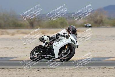 media/May-05-2025-Moto Forza (Mon) [[3c1838c5e5]]/2-B Group/Session 4 Turn 4/
